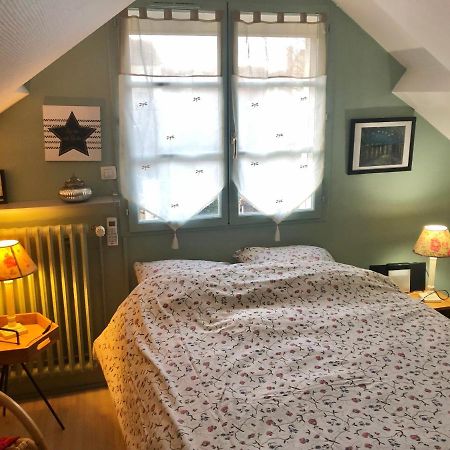 Chambre Double Avec Salle De Bain Privative Auxerre Exterior photo